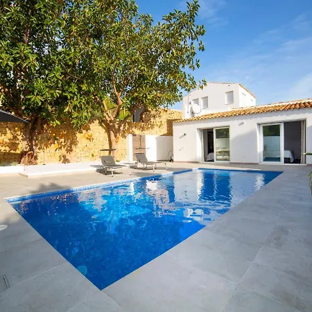 Holiday Bennu Calpe